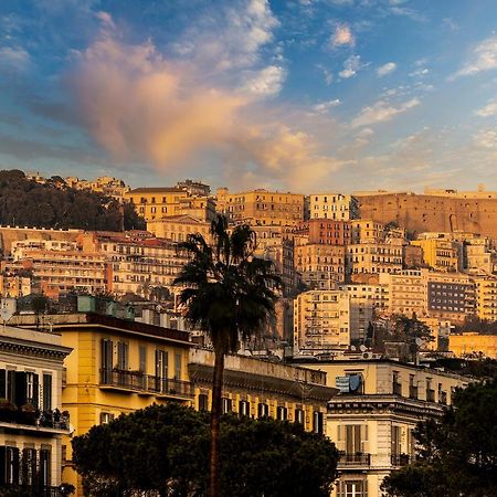 Le Stanze Del Barone Bed & Breakfast Napoli Dış mekan fotoğraf