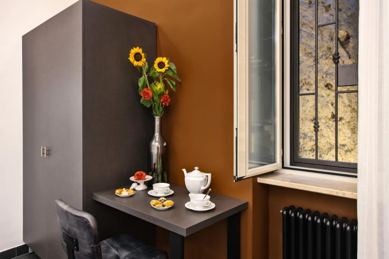 Le Stanze Del Barone Bed & Breakfast Napoli Dış mekan fotoğraf